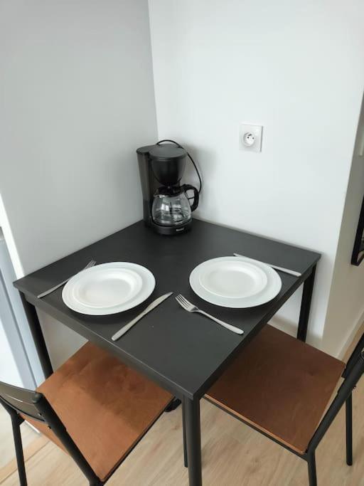 Studio Paris Sud A Cote Du Metro Apartman Villejuif Kültér fotó