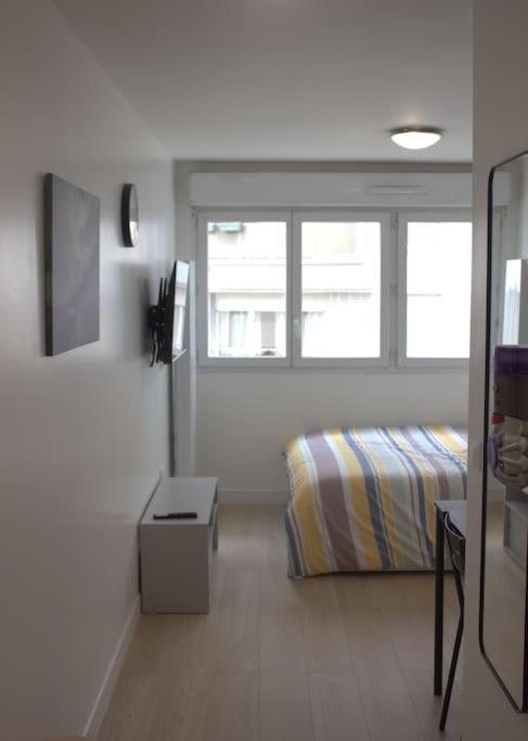 Studio Paris Sud A Cote Du Metro Apartman Villejuif Kültér fotó